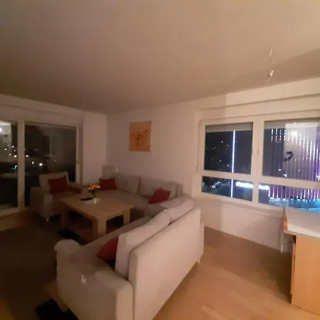 Apartman Kula Otoka Lägenhet *