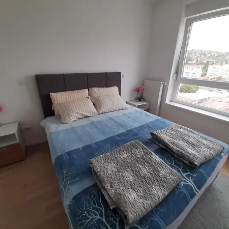 Apartman Kula Otoka Lägenhet *